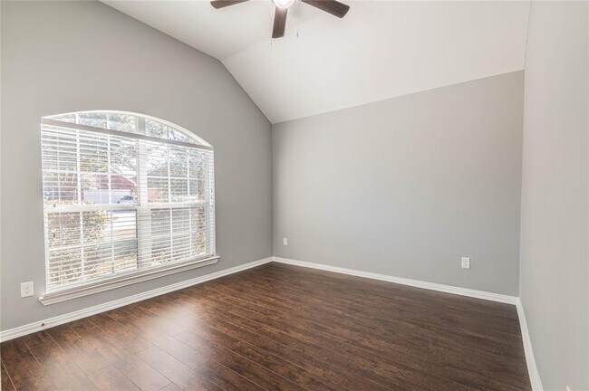 Building Photo - 3027 Cimarron Pass Dr