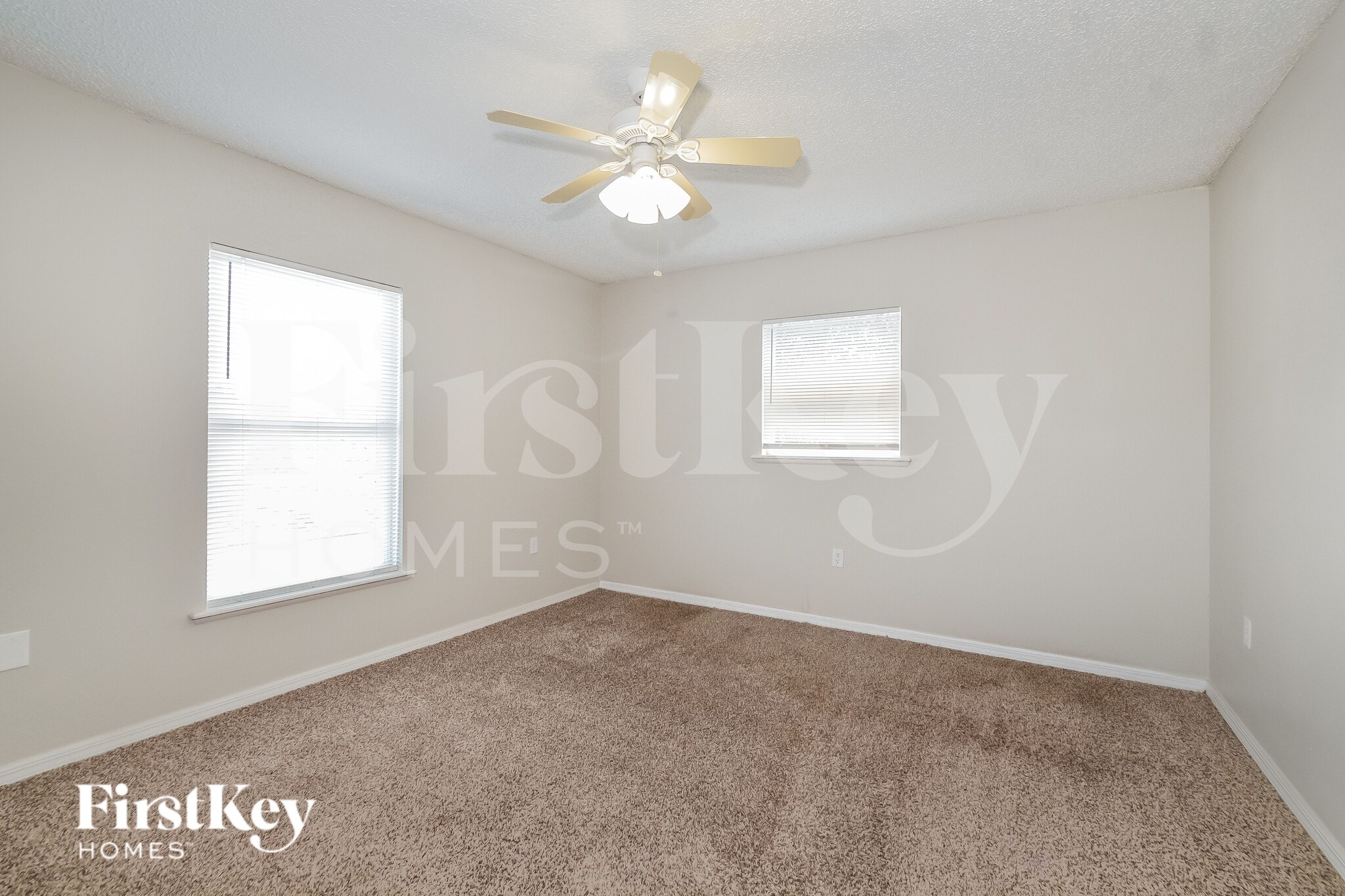 Building Photo - 3637 Queens Cove Blvd