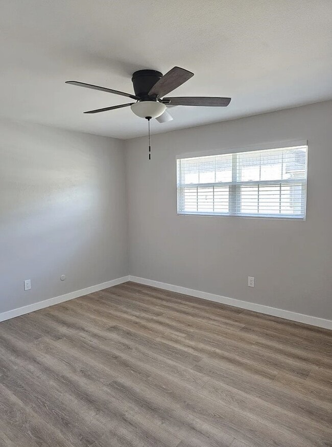 Building Photo - 4319 Baynard Dr