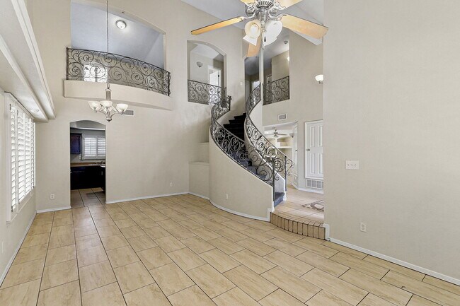 Building Photo - 14180 Robert Ituarte Dr