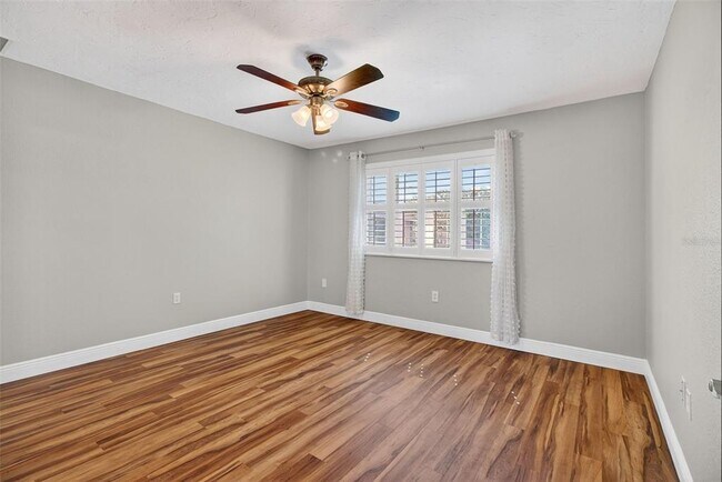 Building Photo - 6660 Cape Hatteras Way NE