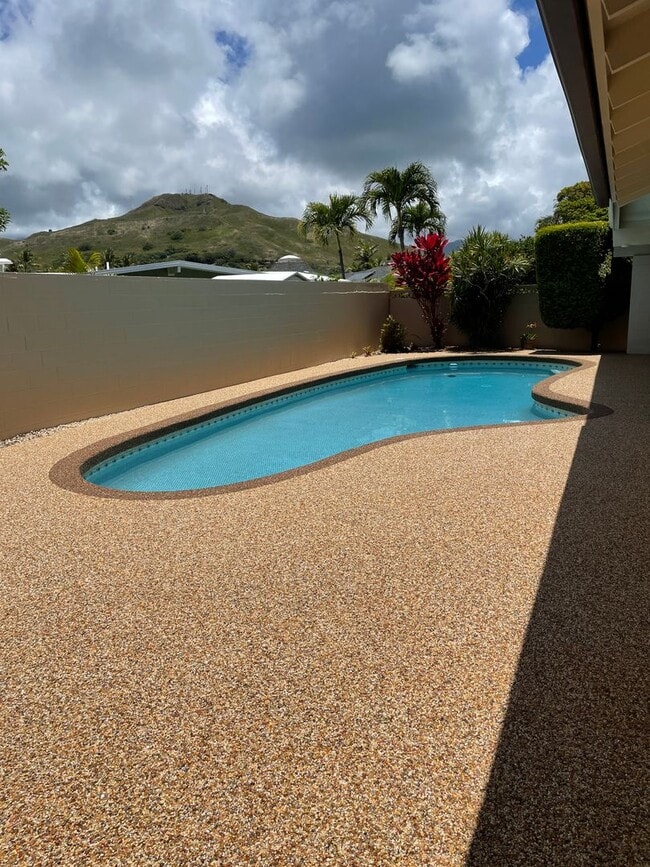 Building Photo - Aikahi Park