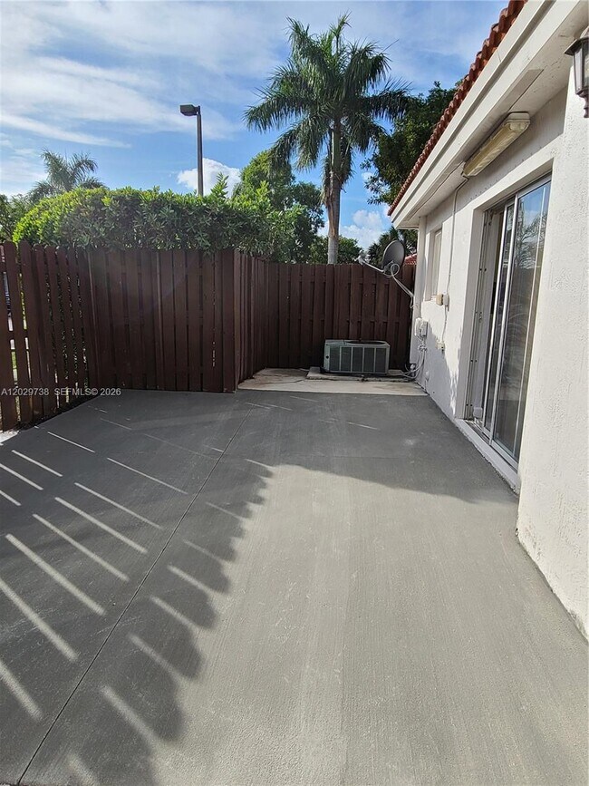 Building Photo - 7309 NW 173rd Dr