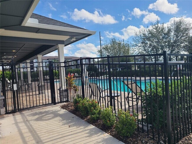 Building Photo - 5736 143rd Ct E