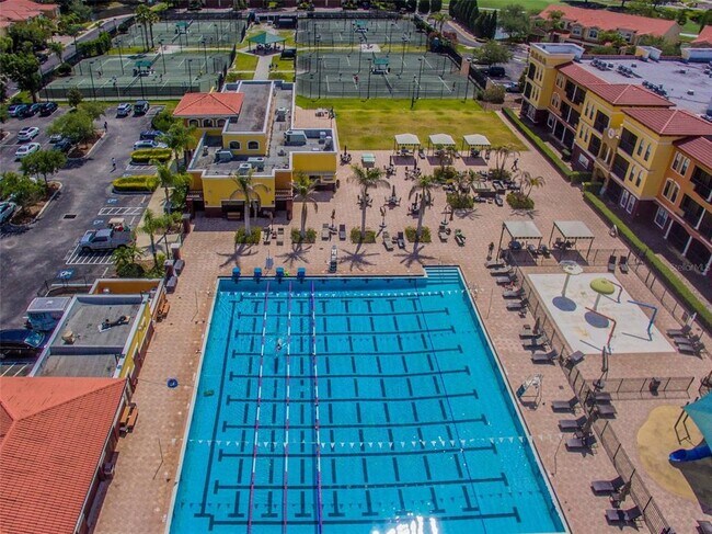 Building Photo - 13920 Clubhouse Dr