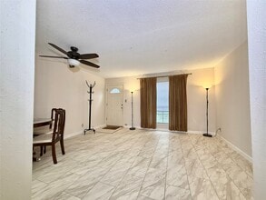 Building Photo - 11002 Hammerly Blvd