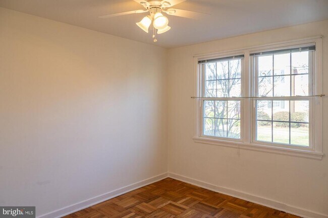 Building Photo - 6612 Wakefield Dr