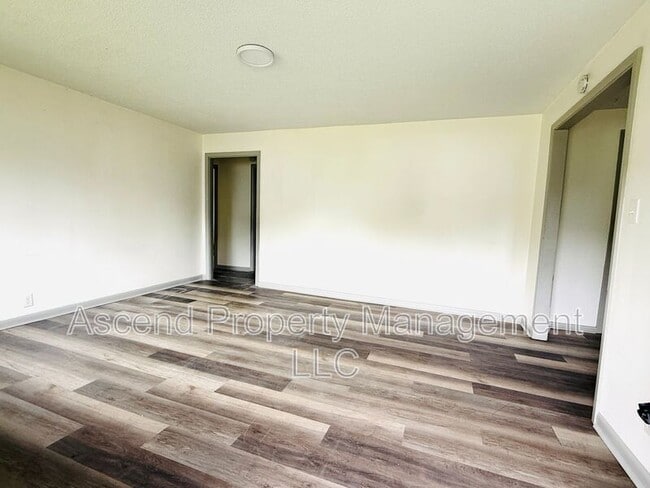 Building Photo - 78 Rathbun Cir