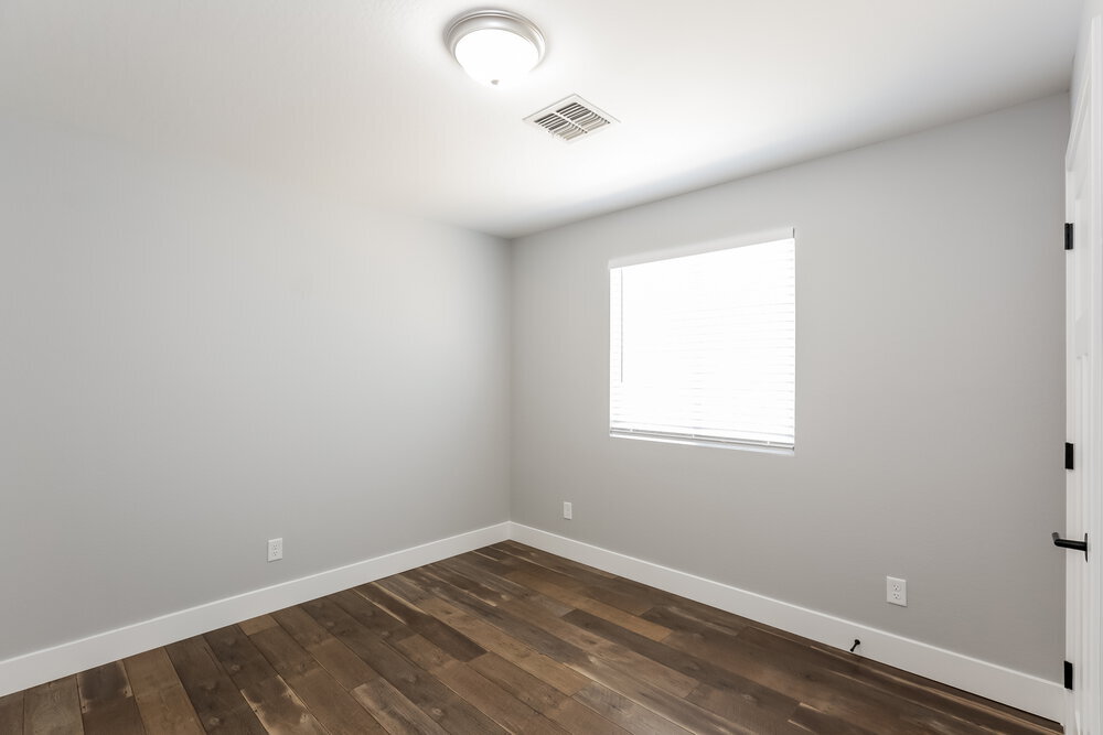 Building Photo - 3862 W Tamarisk St