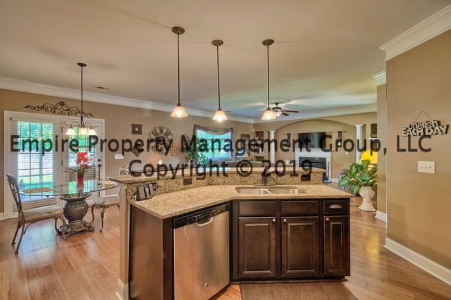 Building Photo - Hawthorne Ridge Subdivision