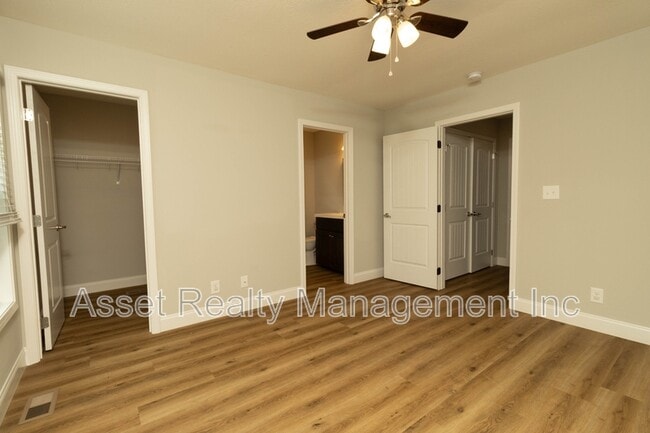 Building Photo - 252-254 Highland Avenue - 254