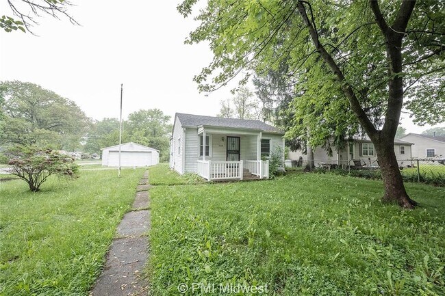 Primary Photo - 5426 E Minnesota St