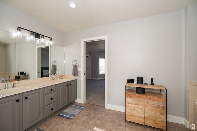 Building Photo - 1197 Wild Tree Cir