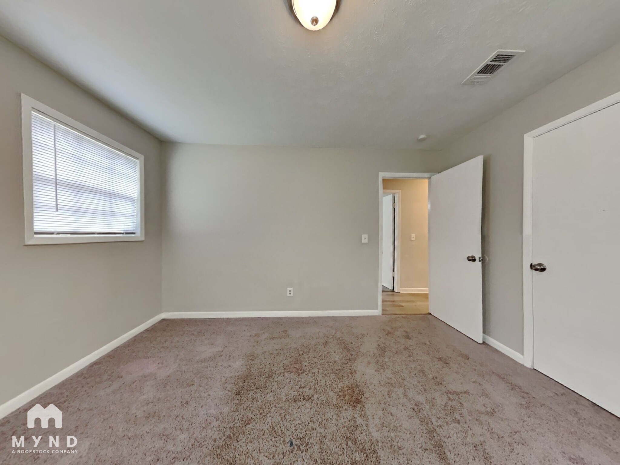 Building Photo - 255 Bellwood Ln