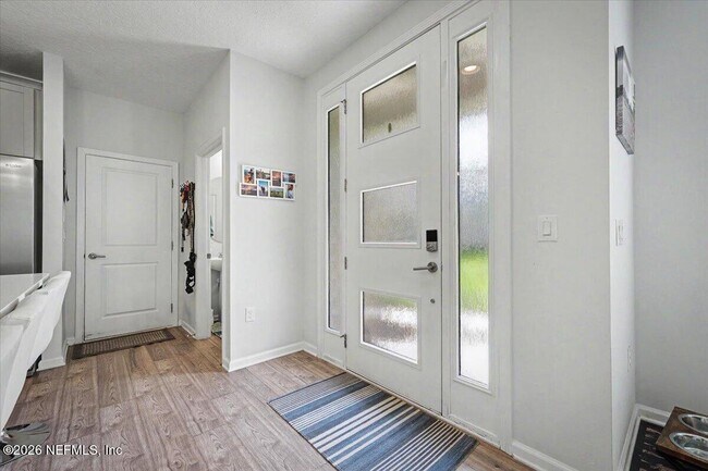 Building Photo - 11150 Minnetta Ct