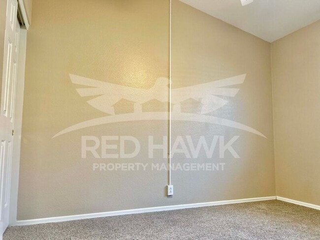 Building Photo - 7633 E Portobello Ave