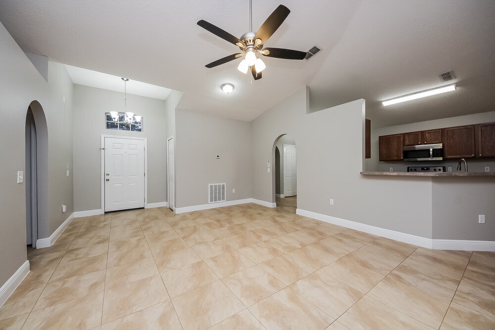 Building Photo - 457 Regal Downs Cir