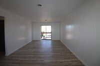 Building Photo - 126 Fairway Ave