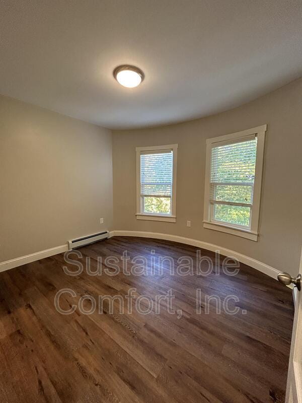 Building Photo - 77 Merrifield St