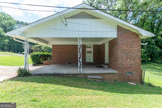 Building Photo - 211 Williamson Mill Rd