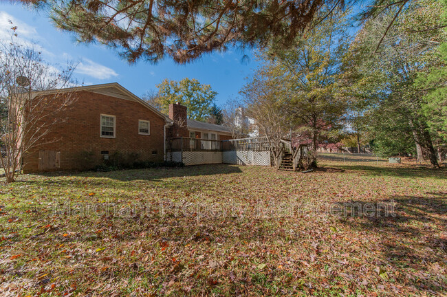 Building Photo - 49 Cobblestone Rd