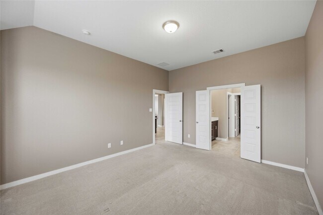 Building Photo - 1239 Cascade Hls Dr