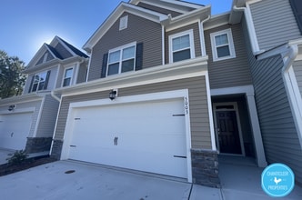 Building Photo - 5003 Fir Tree Ln