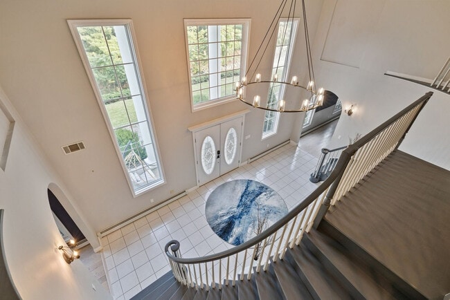 Building Photo - 321 Museum Village Rd