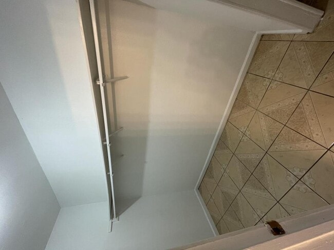 Building Photo - 746 Bellemeade