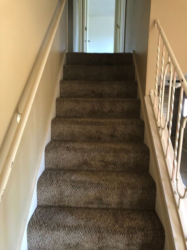 Building Photo - Spacious 4-Bedroom Home in Prime Corvallis Location!