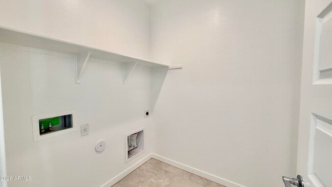 Building Photo - 9741 W Catalina Dr