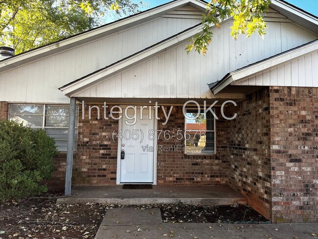 Building Photo - 3316 SE 57th St