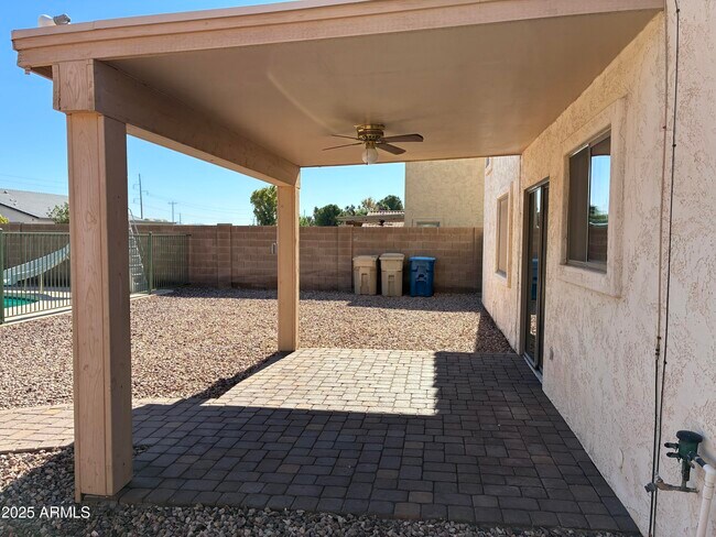 Building Photo - 7207 S Sunrise Way