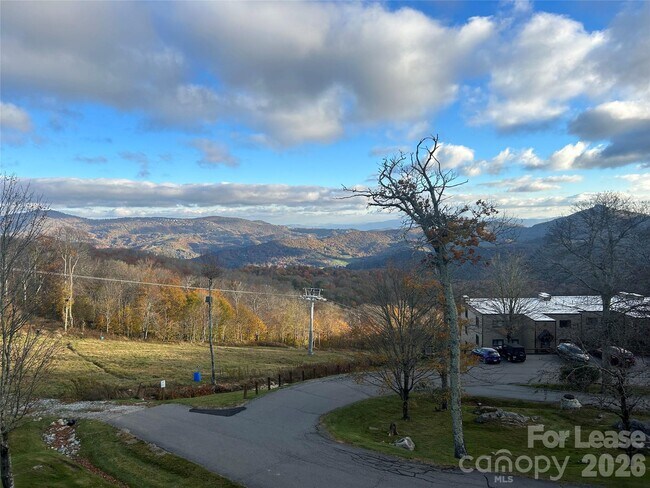 Building Photo - 106 Sugar Ski Dr