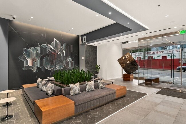 Building Photo - 1808 Minor Ave