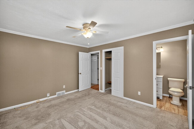 Building Photo - 433 Potomac Dr