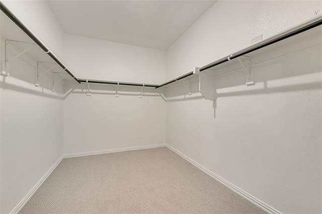 Building Photo - 2127 Mustang Wy