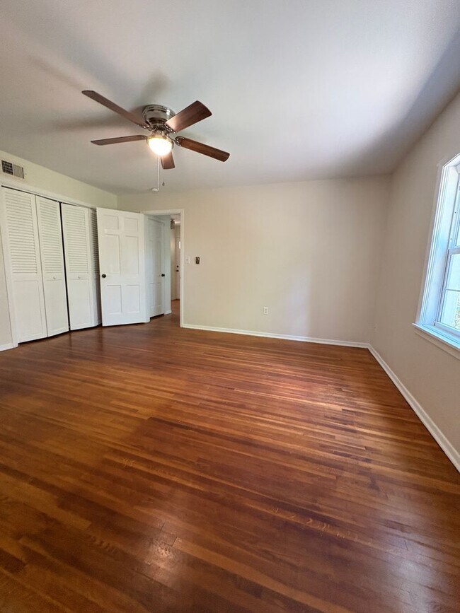 Building Photo - 2BR/2BA Home with Preserve View + Tennis C...