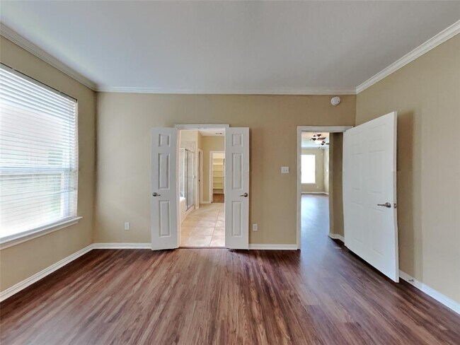 Building Photo - 13826 McKinney Creek Ln