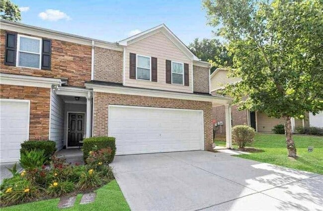 Primary Photo - 1251 Rockfield Cir