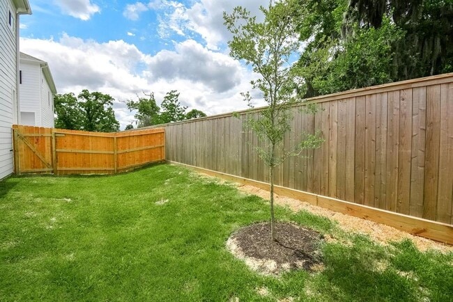 Building Photo - 3632 Griggs Rd