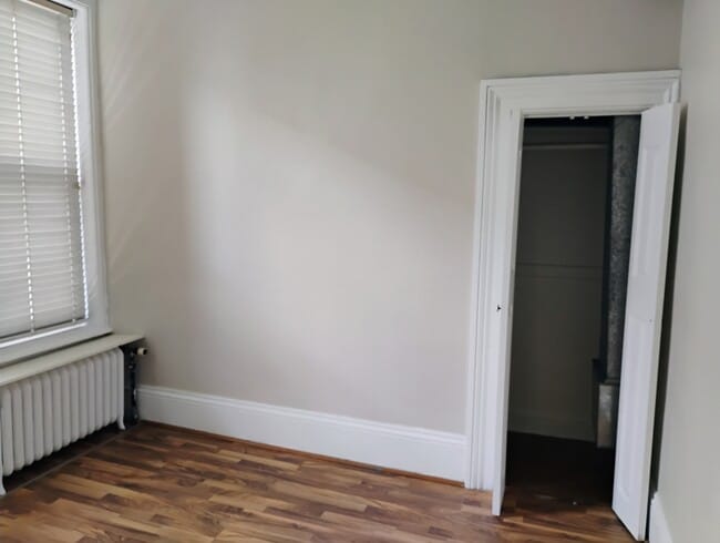 Building Photo - 903 Ridge Rd