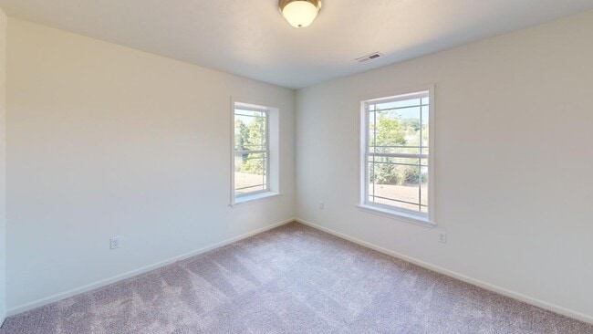 Building Photo - 124 E Sunset Cove Ln