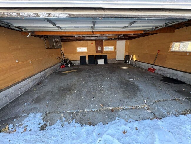 Building Photo - St Paul Home for Rent