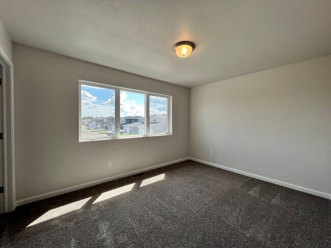 Building Photo - Welcome to Lincoln ND's newest development, Moon Ridge!