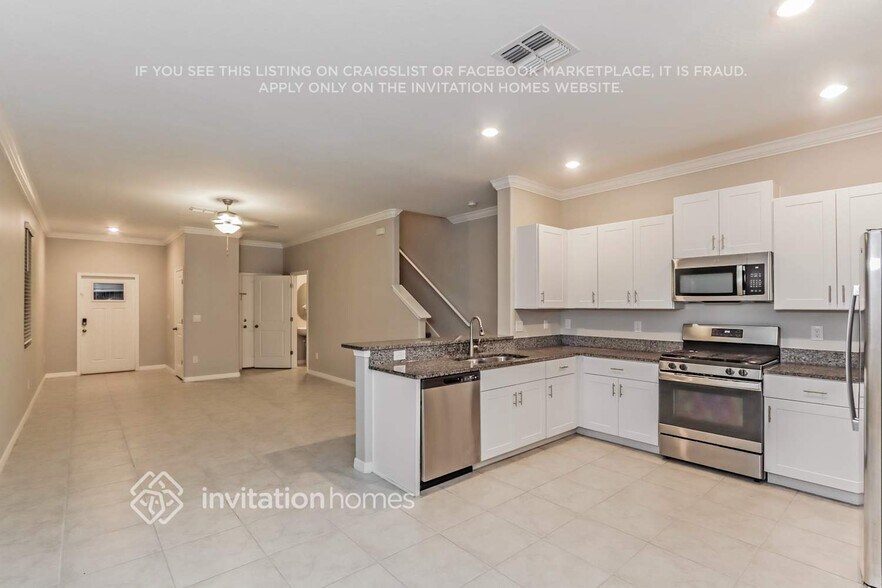 Building Photo - 8502 Druid Oaks Ln