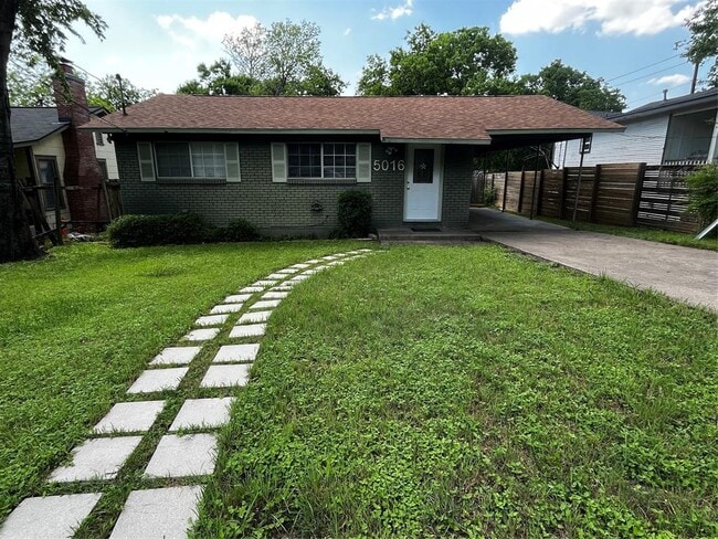 Primary Photo - 5016 Avenue F