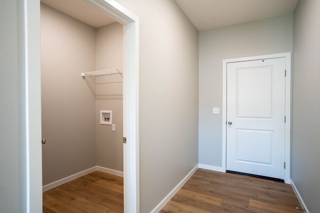 Building Photo - BRAND NEW 3 BEDROOM HOME WITH 3 CAR GARAGE