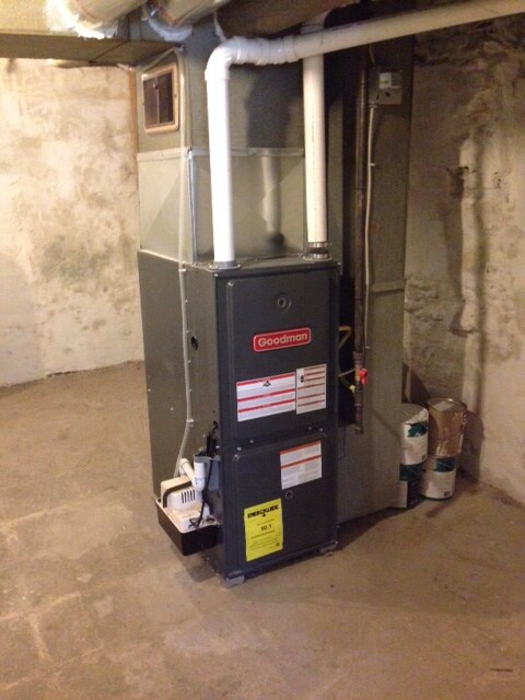 Building Photo - 20 Ruth St