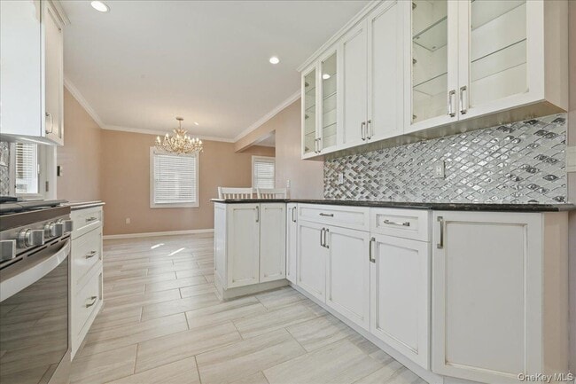 Building Photo - 18 Durham Rd